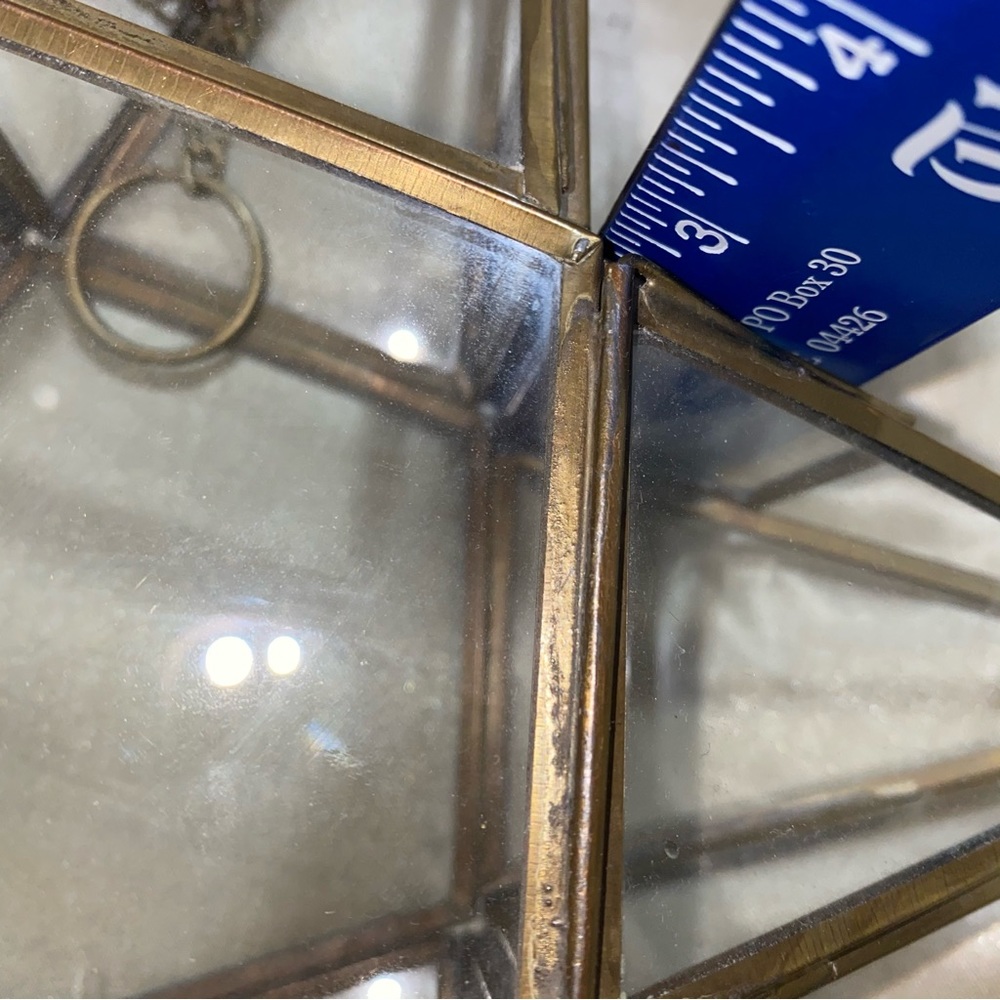 ✨SOLD. 🌿Home Decor Boutique Star Pendant Metal and Glass Lantern - Picture 4 of 4